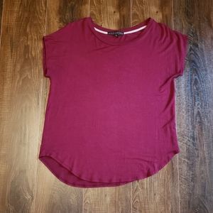 MAROON T-SHIRT